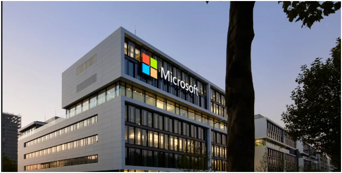 Microsoft seizes 330 Nigeria phishing websites