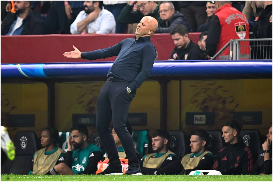 Liverpool in Crisis: Second straight defeat + injury blows (Alisson, Ekitike) deepen scrutiny on Arne Slot.