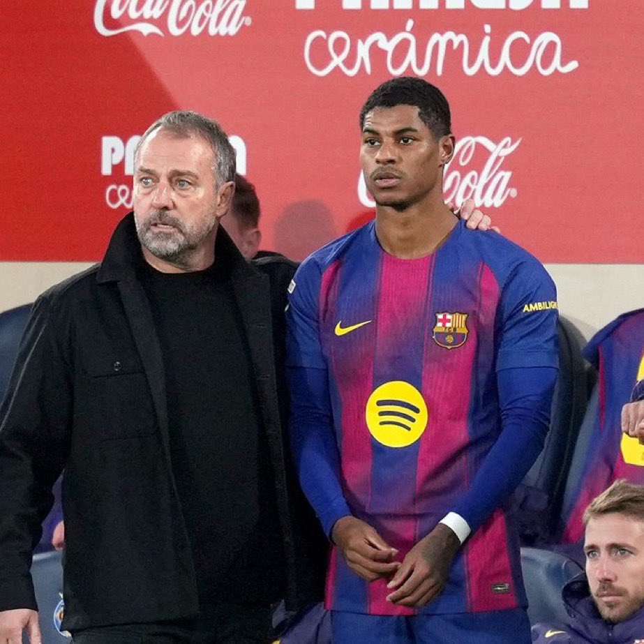 Barcelona sign Marcus Rashford permanently
