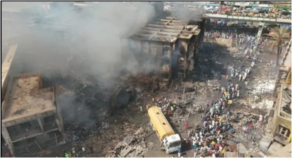 Singer Market fire Kano