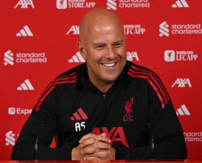 Arne Slot Liverpool