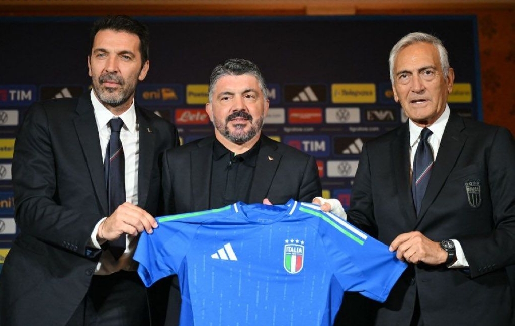 Buffon Italy delegation head resignation