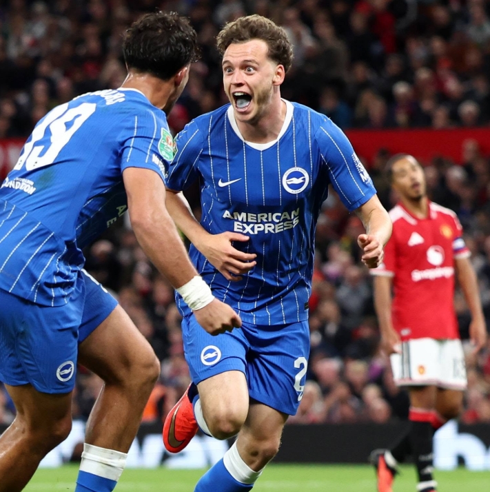 Manchester United 2–3 Brighton Carabao Cup collapse at Old Trafford
